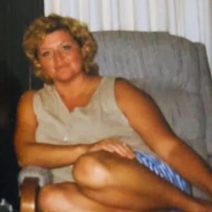 Meet your Posher, Renee